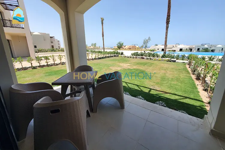 Town House with private garden with pool and sea view and roof for sale in makadi heights orascom